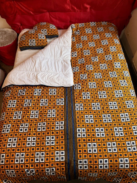 Parure de Lit 2 Places Réversible - Esprit Traditionnel & Blanc Pur