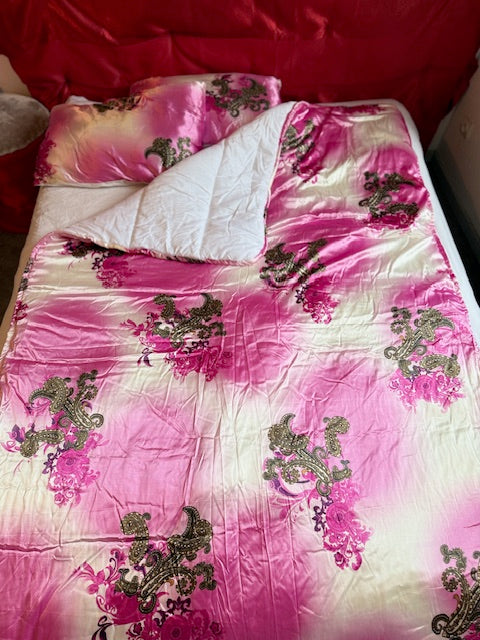 Parure de Lit 1 Place Réversible - Douceur Satinée Rose & Motifs Baroques
